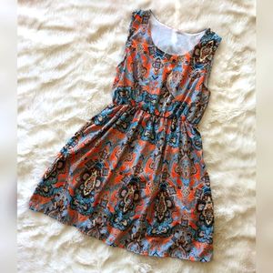 Classic Cut Patterned Summer Dress